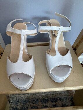White Chunky Heel